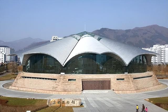 高句丽王城墓葬面积(探秘世界文化遗产)(11)