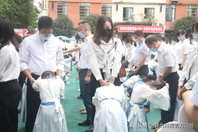 绵阳中学实验外国语学校官网(绵阳外国语学校)(15)