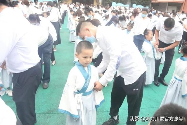 绵阳中学实验外国语学校官网(绵阳外国语学校)(12)