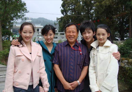 李沁杨洋颁奖典礼同框(34有负众望)(34)