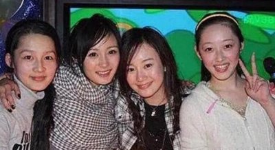 ​李沁杨洋颁奖典礼同框（34有负众望）