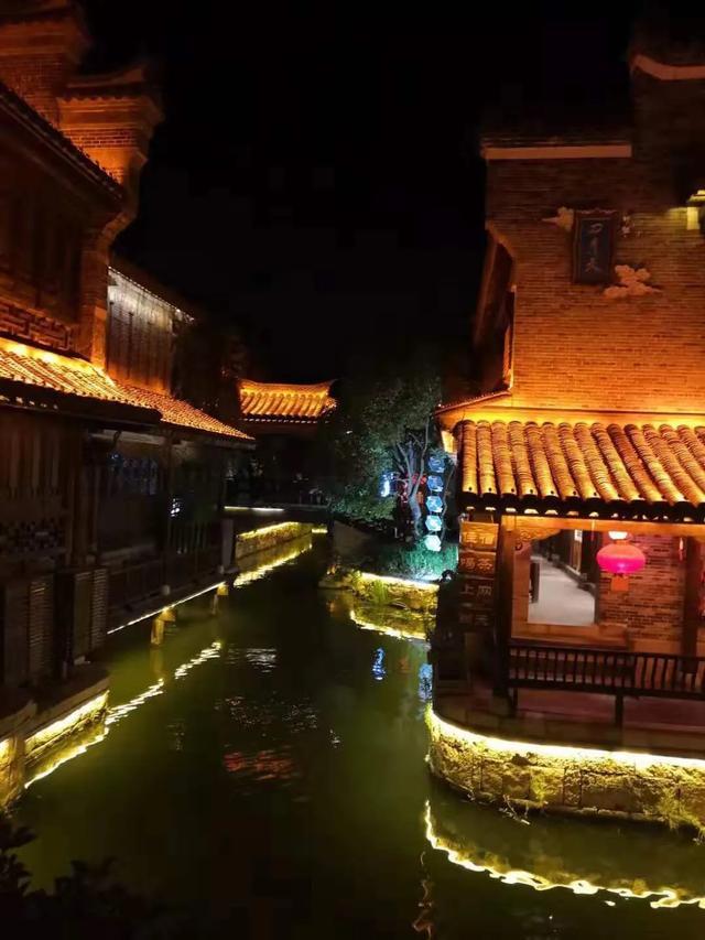 关于台儿庄古城简介(你知道台儿庄战役吗)(2)