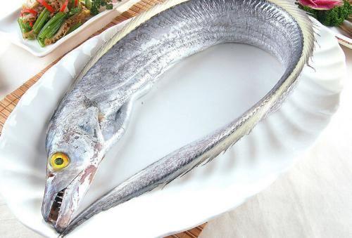 带鱼的鱼皮越白营养价值越高对吗（带鱼皮越白越有营养）(3)