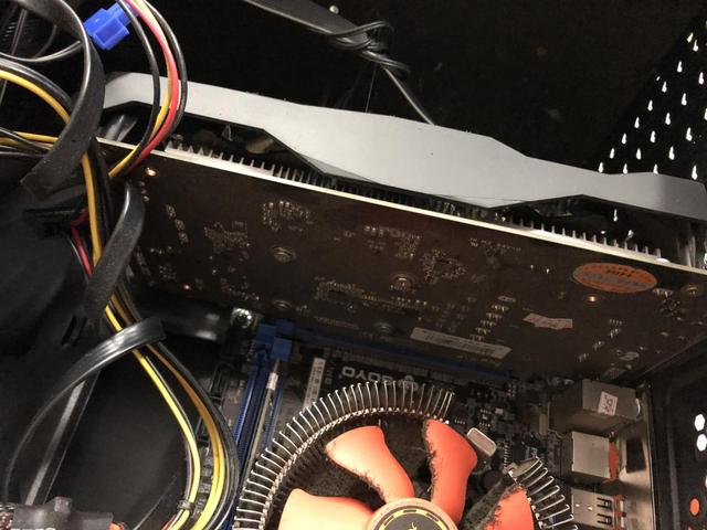 电脑显卡坏了有什么症状（这些征兆的出现）(2)