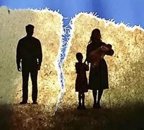 单亲家庭的孩子的心理特点（单亲家庭的孩子有哪些心理特点）(1)