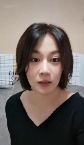 高秀敏的丫头李萱简介，高秀敏女儿李萱罕晒近况(1)