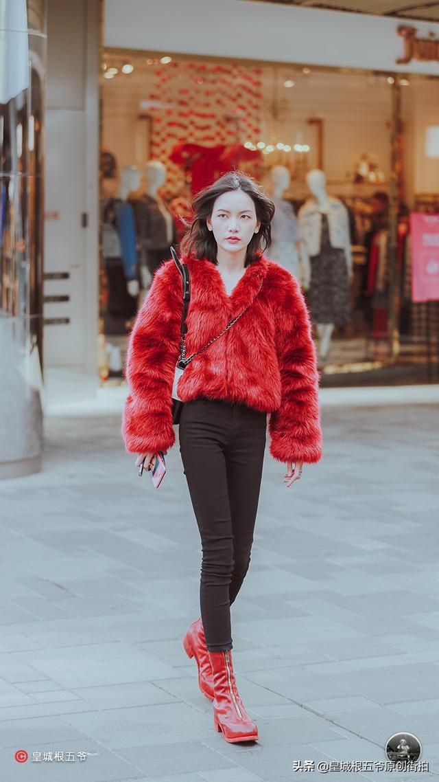 穿衣搭配技巧30个（穿衣搭配的最基础需要）(17)