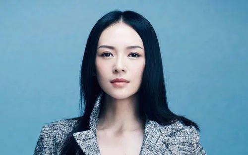 章子怡40岁二胎产子一家四口合照(章子怡回顾人生)(19)