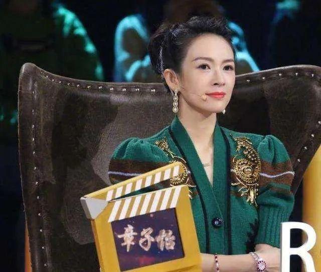 章子怡40岁二胎产子一家四口合照(章子怡回顾人生)(18)