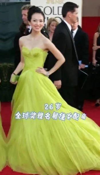 章子怡40岁二胎产子一家四口合照(章子怡回顾人生)(9)