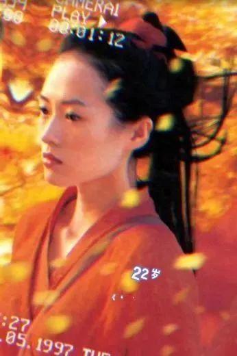 章子怡40岁二胎产子一家四口合照(章子怡回顾人生)(8)