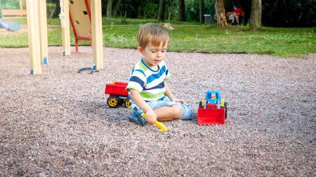 经常挖鼻孔导致颅内感染(一直挖可能导致颅内感染)(6)