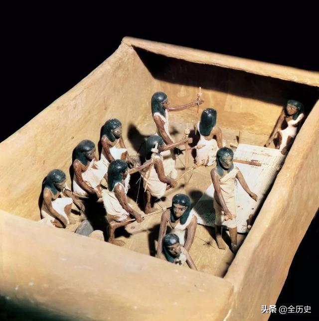 万圣节木乃伊装扮真人（壕出天际的黄金面具）(24)