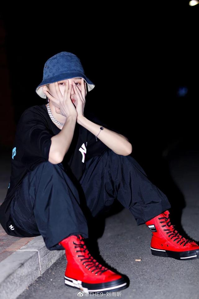 今年的选秀节目 看完今年这几个选秀节目(21)