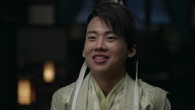 庆余年二皇子真正结局（庆余年原著:三皇子李承平因年龄小）(2)