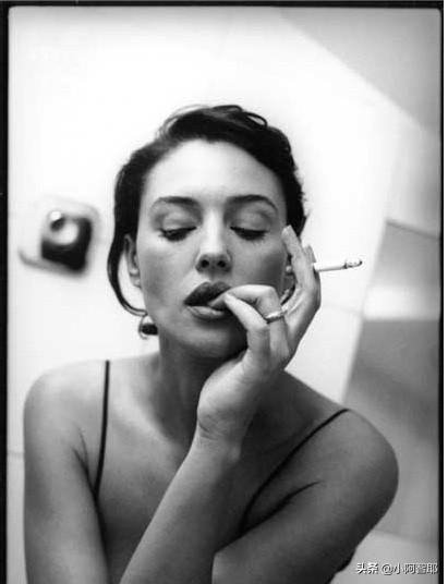 欧美50多位女星的巅峰颜值（盘点欧美女明星90年代）(5)