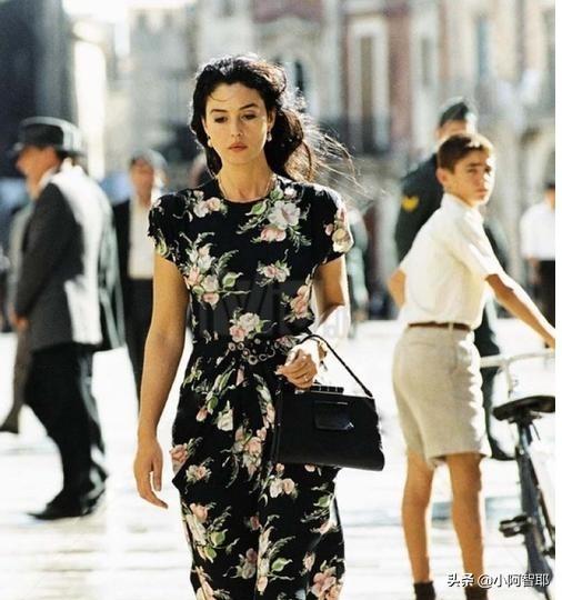 欧美50多位女星的巅峰颜值（盘点欧美女明星90年代）(6)