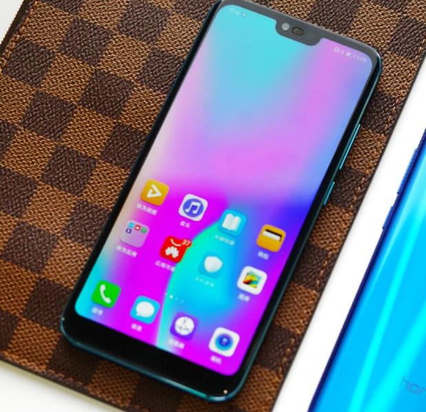 华为荣耀10价格及参数(华为荣耀10的配置参数)(3)