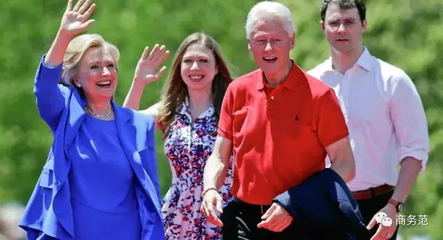 美国奥巴马穿t恤（总统最爱运动品牌）(32)