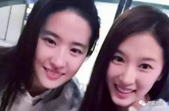 郑爽替身是谁（郑爽和替身像双胞胎）(8)