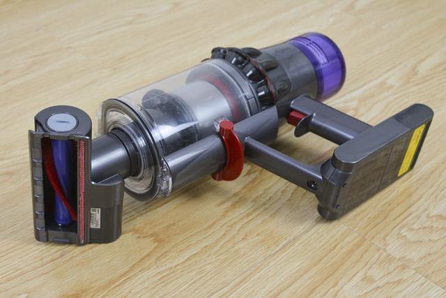 戴森吸尘器v11各种版本怎么选(戴森V11手持无绳吸尘器体验)(17)