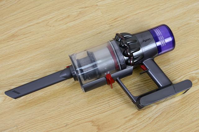 戴森吸尘器v11各种版本怎么选(戴森V11手持无绳吸尘器体验)(33)