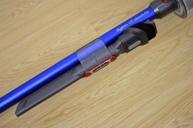 戴森吸尘器v11各种版本怎么选(戴森V11手持无绳吸尘器体验)(16)