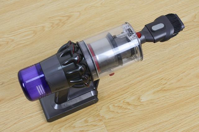 戴森吸尘器v11各种版本怎么选(戴森V11手持无绳吸尘器体验)(32)