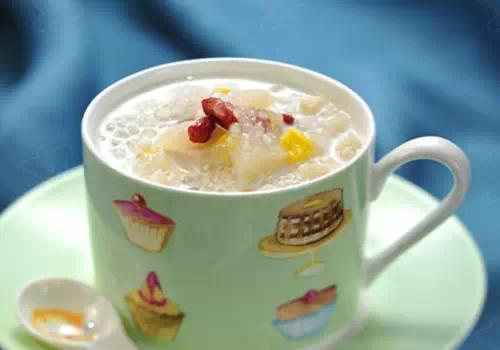 适合女性的七款美容养颜汤(女人福音10道美容汤水)(11)