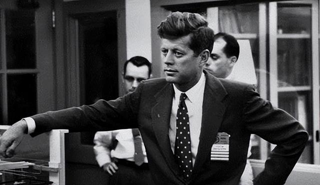 约翰肯尼迪在哪遇刺（1963年美国总统约翰）(14)