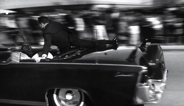 约翰肯尼迪在哪遇刺（1963年美国总统约翰）(18)