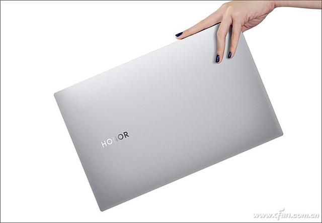 荣耀magicbookpro评测玩机报告(荣耀MagicBookPro评测16.1英寸的轻薄本见过没)(3)