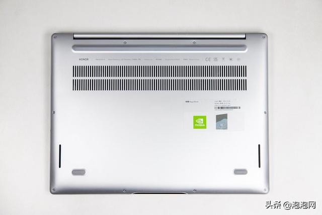 荣耀magicbook14详细评测(全新荣耀MagicBook14评测性能与续航表现惊人的14寸轻薄本)(13)