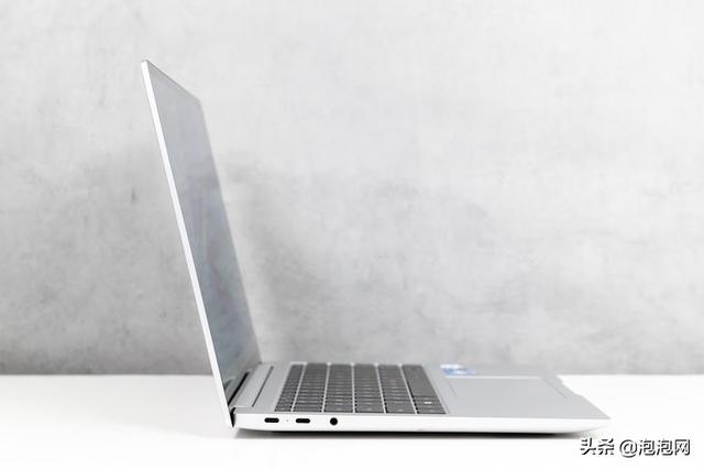 荣耀magicbook14详细评测(全新荣耀MagicBook14评测性能与续航表现惊人的14寸轻薄本)(12)