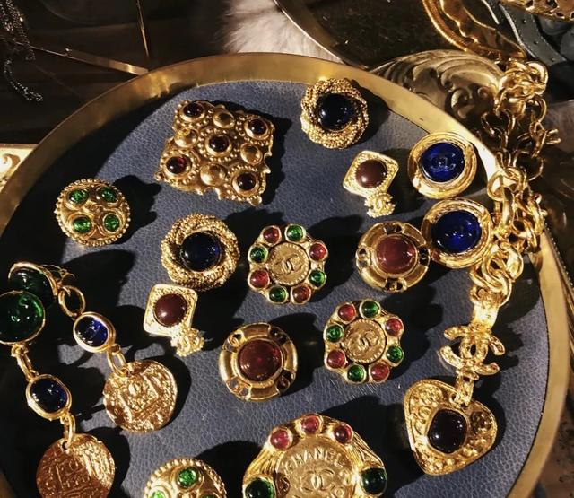 香奈儿珠宝系列都有哪些(你要的香奈儿Vintage珠宝都在这里)(5)