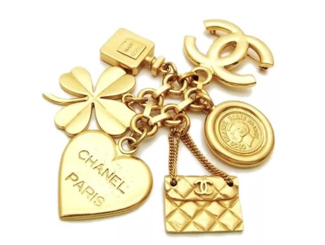 香奈儿珠宝系列都有哪些(你要的香奈儿Vintage珠宝都在这里)(48)