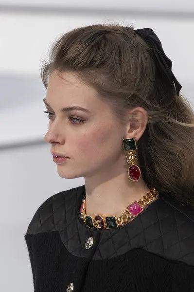 香奈儿珠宝系列都有哪些(你要的香奈儿Vintage珠宝都在这里)(19)