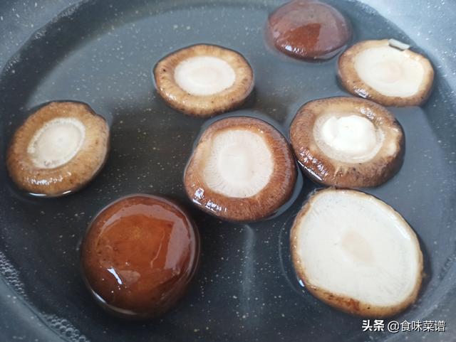 香菇怎么做好吃最简单的方法(分享香菇最好吃的6种做法)(22)
