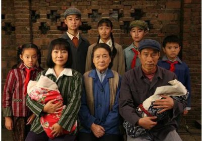 ​萨日娜主演的电视剧，李幼斌萨日娜(萨日娜和李幼斌主演的电视剧)