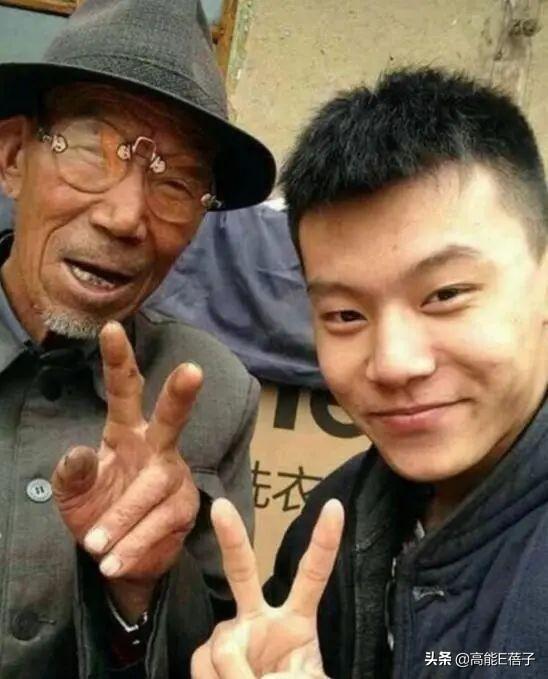 变形计王晨正的完整故事（变形计最苦爷爷去世）(20)