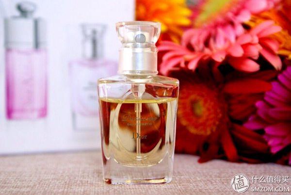 香水品牌平价前十名女士淡香（商业香中的经典香）(58)