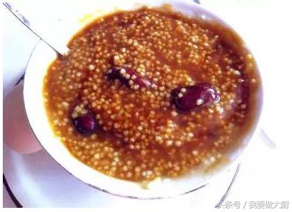 小米粥怎么做有营养好吃（简单实用的8种小米粥的家常做法）(3)