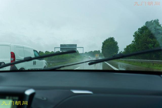 贝多芬生活在莱茵河畔（贝多芬的出生地-波恩）(1)