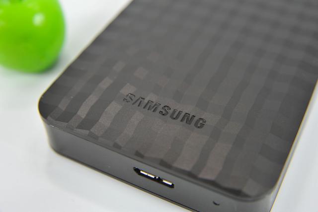 三星哪个移动硬盘的型号好(岂止于大三星M34TB移动硬盘测评)(4)