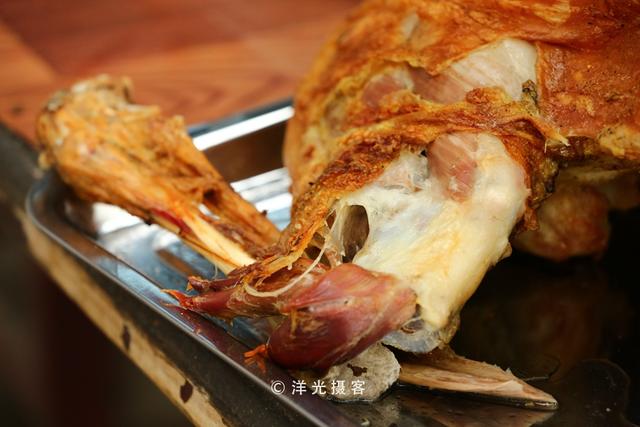 适合烤全羊的馕坑(原来用它加热馕坑)(14)