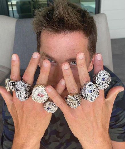 汤姆布雷迪超级碗绝杀(45岁NFL巨星汤姆-布雷迪退役)(4)