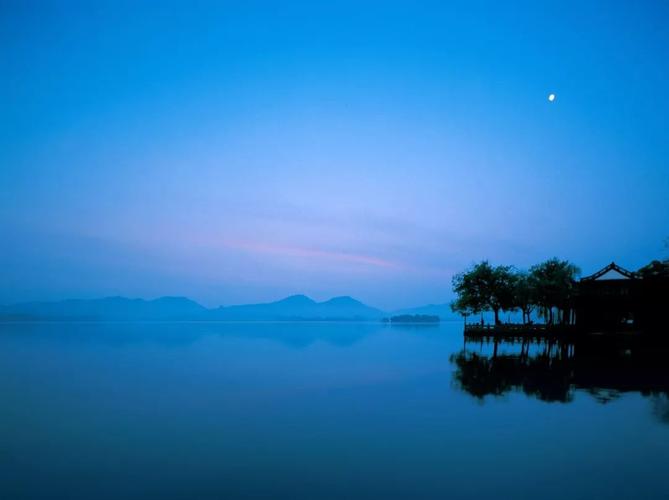 空镜似空水下一句(出自哪个诗人)