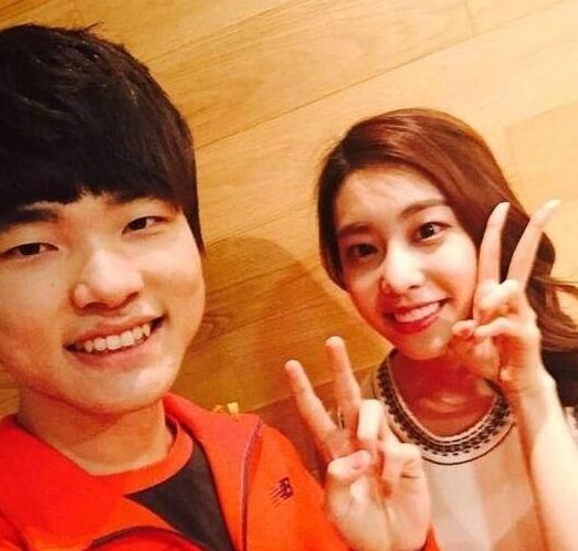 恩静faker,如何看4月7日恩静结婚,faker深夜三连败?图12