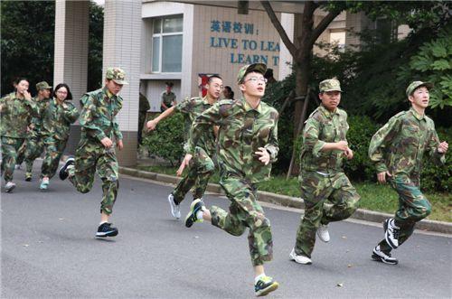 无锡辅仁高级中学(解读百年名校之无锡辅仁高级中学)(16)