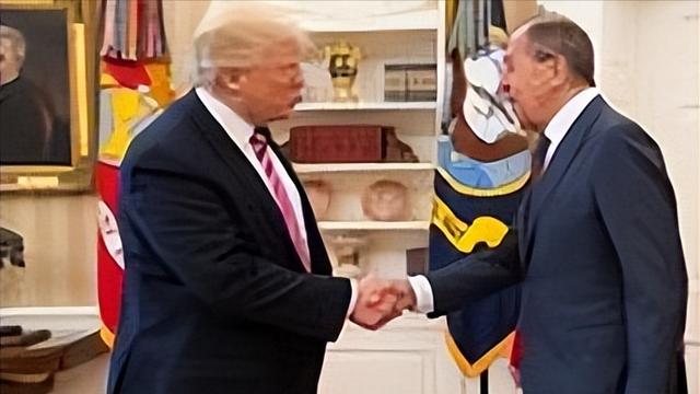 美国三大悬案之首(一张图谱盘点美国近年来的大小门事件)(6)